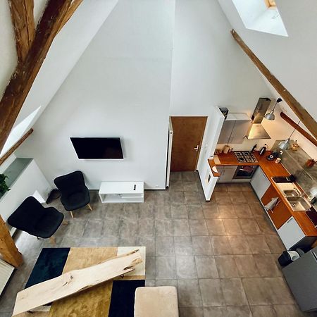 Duplex + Parking Gratuit Facile Apartment Sainte-Suzanne  ภายนอก รูปภาพ